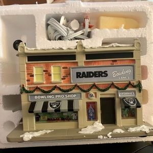 Oakland Raiders bowling alley